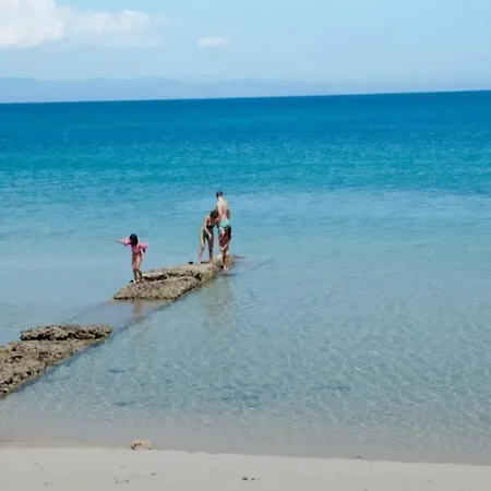 Il Melograno Di Nora Oda ve Kahvaltı Pula