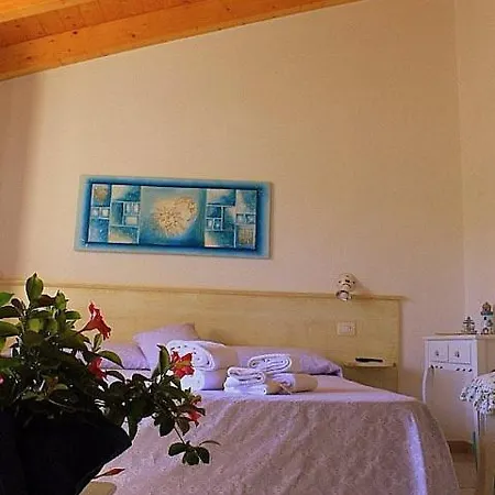Il Melograno Di Nora